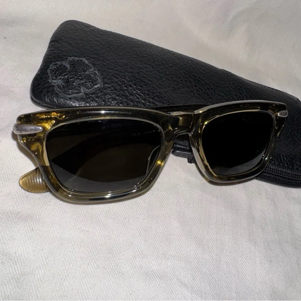 Chrome Hearts Black and Gold
Box-Officer Wayfarer Sunglasses - Picture 2 of 8